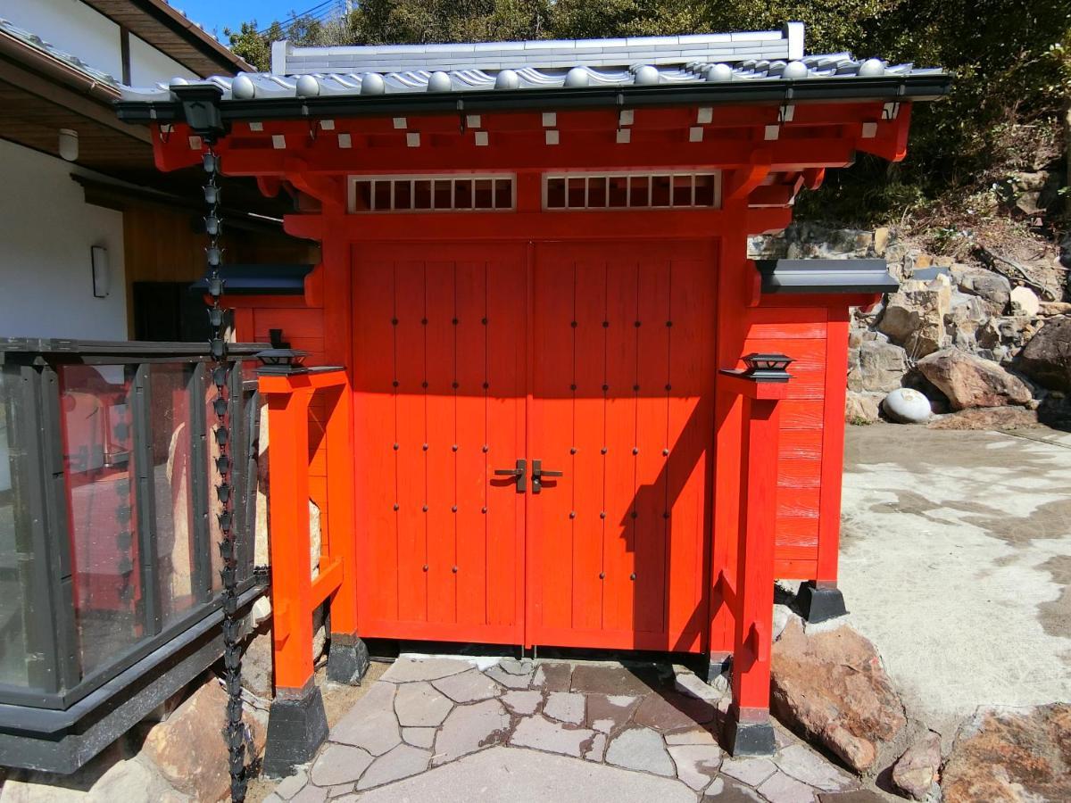 Shirahama Meiji Villa Екстериор снимка